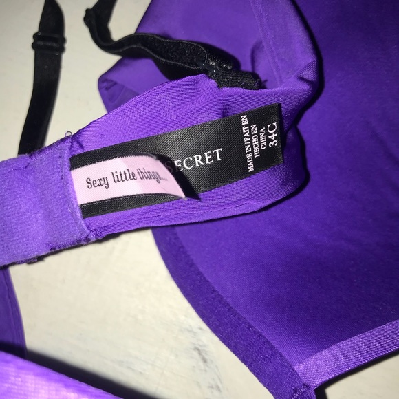 Victoria Secret Bras - Picture 3 of 7